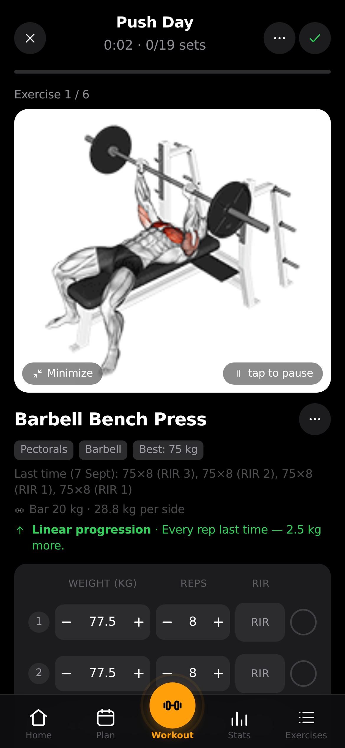 Guided workout screen with sets, rest timer and pre-filled weights